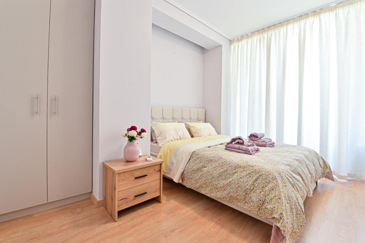 Apartmán Modern Flat In The Heart Of Port Of Pireus Exteriér fotografie