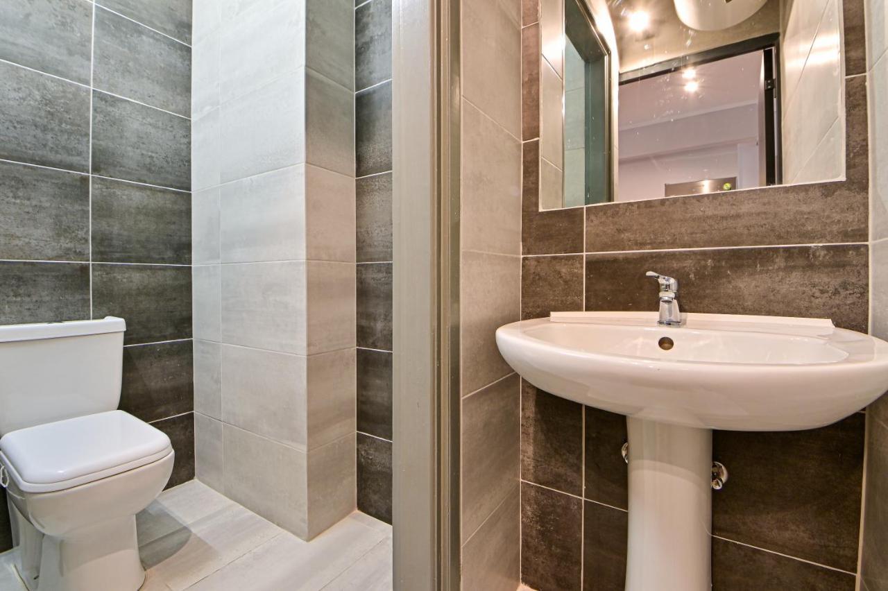 Apartmán Modern Flat In The Heart Of Port Of Pireus Exteriér fotografie